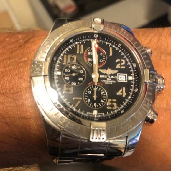 Pre-owned Swiss Made pilot's watch - Breitling Super Avenger II Price Firm - Picture 2 of 10